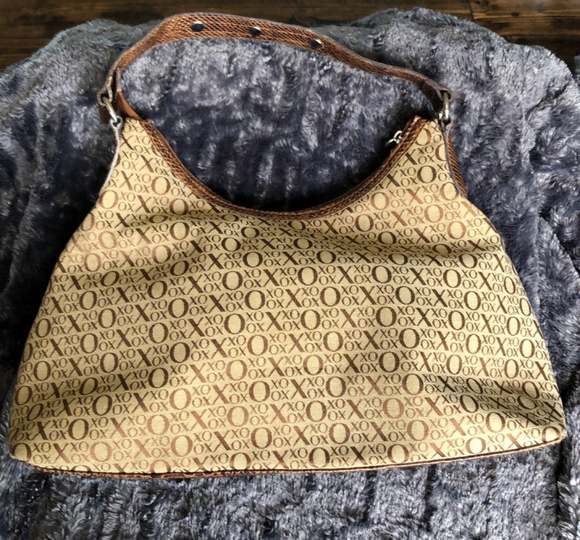 XOXO Handbag with snakeskin look faux leather and studded embellishments - Picture 6 of 12